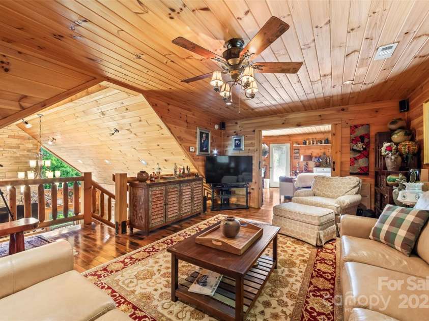 70 Eagles Wings Place, Whittier, NC 28789.  MLS# CAR4262880, YatesRealty ID 16471. 