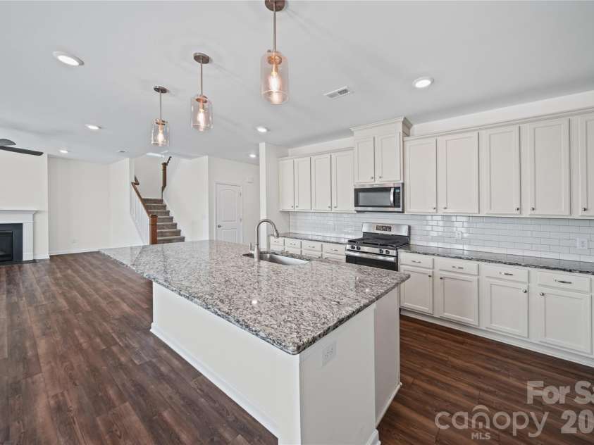 10054 Carousel Corral Drive, Midland, NC 28107.  MLS# CAR4361026, YatesRealty ID 16472. 