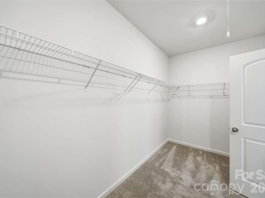 10054 Carousel Corral Drive, Midland, NC 28107.  MLS# CAR4361026, YatesRealty ID 16472. 