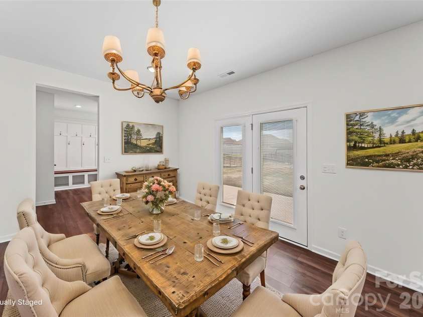 10054 Carousel Corral Drive, Midland, NC 28107.  MLS# CAR4361026, YatesRealty ID 16472. Virtually Staged