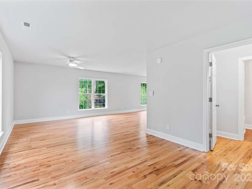 105 Pelican Court, Mooresville, NC 28117.  MLS# CAR4290377, YatesRealty ID 16473. Additional Bedroom