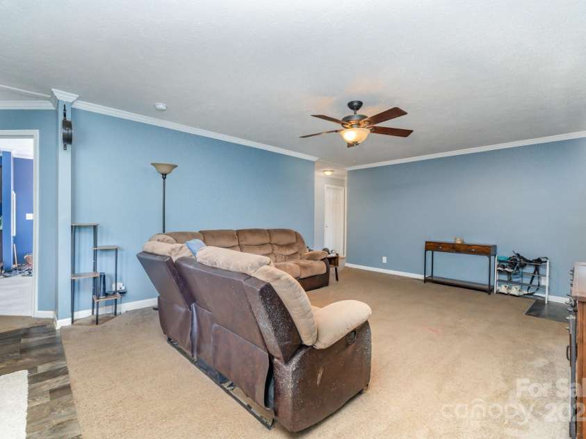 4518 Logging Road, Lancaster, SC 29720.  MLS# CAR4265280, YatesRealty ID 16474. 