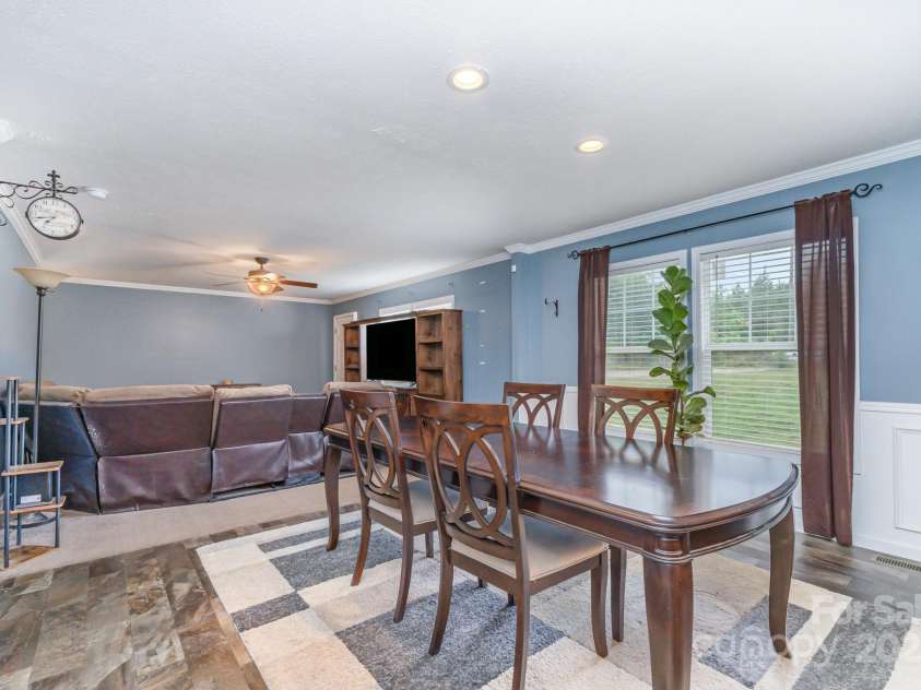 4518 Logging Road, Lancaster, SC 29720.  MLS# CAR4265280, YatesRealty ID 16474. 