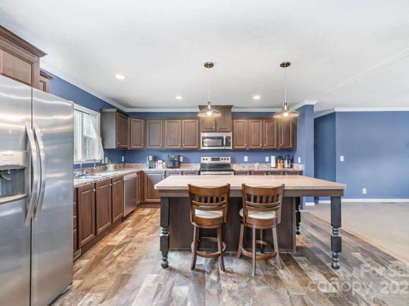 4518 Logging Road, Lancaster, SC 29720.  MLS# CAR4265280, YatesRealty ID 16474. 