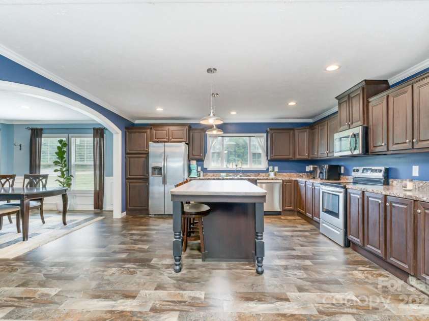 4518 Logging Road, Lancaster, SC 29720.  MLS# CAR4265280, YatesRealty ID 16474. 