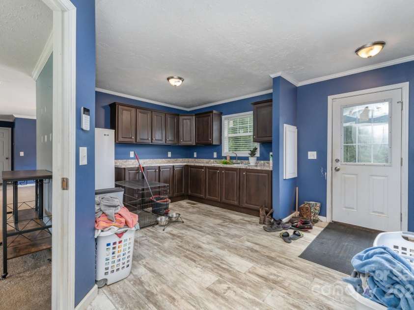 4518 Logging Road, Lancaster, SC 29720.  MLS# CAR4265280, YatesRealty ID 16474. 