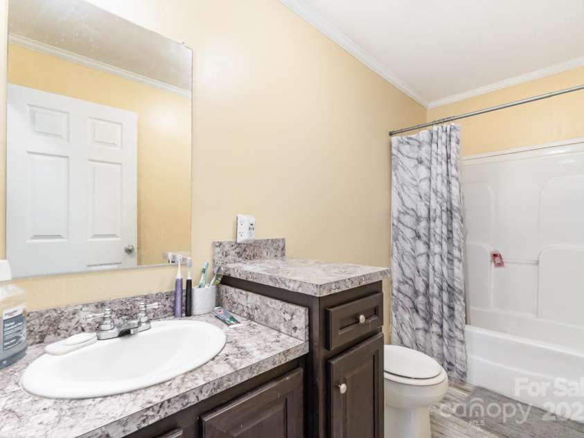 4518 Logging Road, Lancaster, SC 29720.  MLS# CAR4265280, YatesRealty ID 16474. 