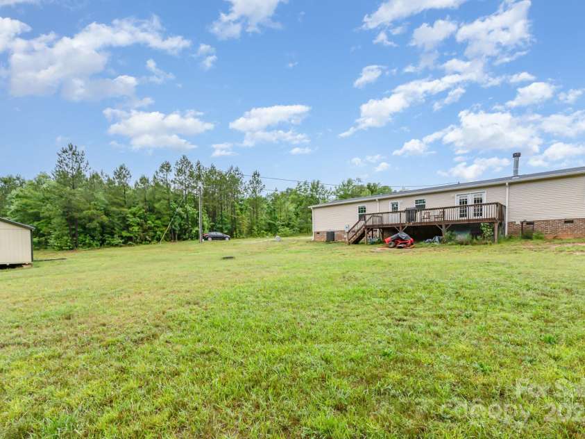 4518 Logging Road, Lancaster, SC 29720.  MLS# CAR4265280, YatesRealty ID 16474. 