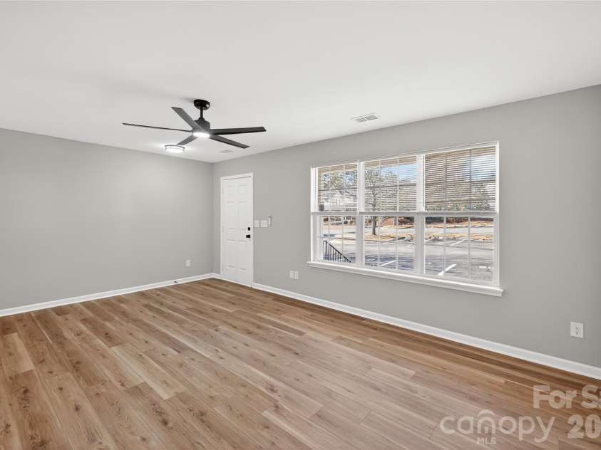 109 Delargy Circle, Mooresville, NC 28117.  MLS# CAR4361437, YatesRealty ID 16475. 