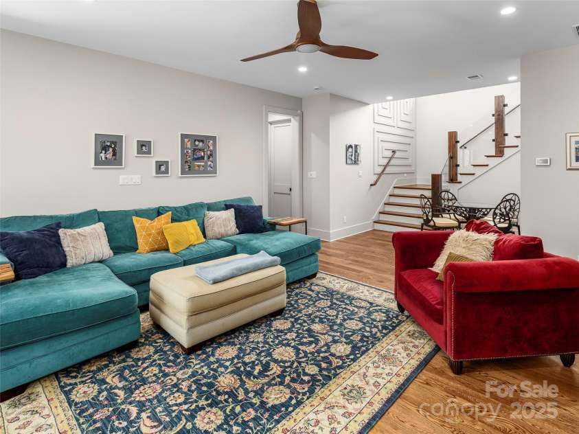 205 Kelmscott Lane, Asheville, NC 28803.  MLS# CAR4232680, YatesRealty ID 16476. 