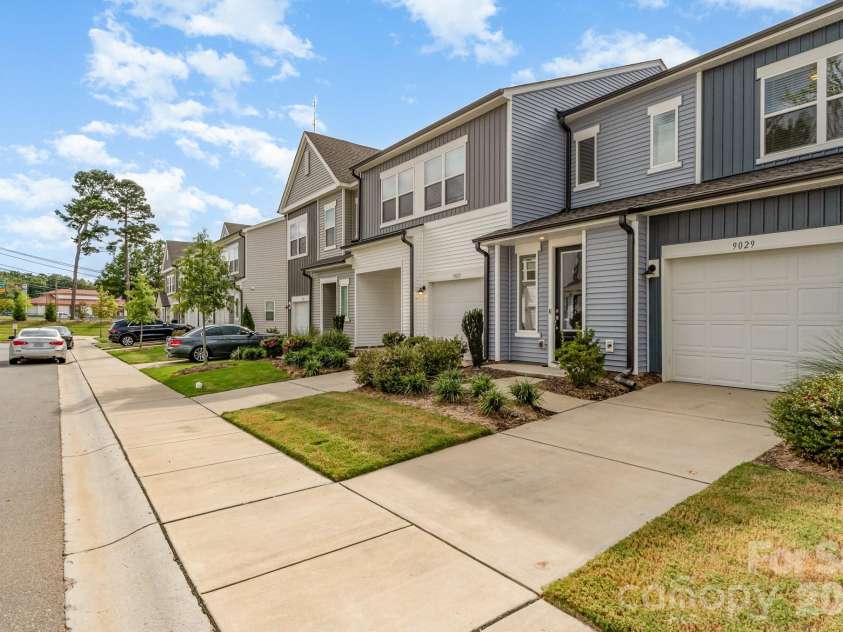 9029 Widden Way, Charlotte, NC 28269.  MLS# CAR4307249, YatesRealty ID 16476. 