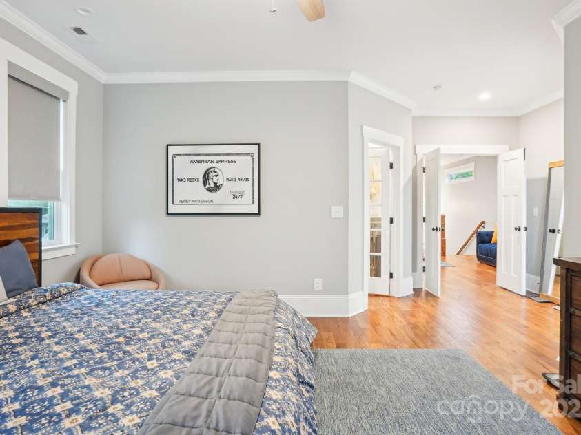 2315 Dundeen Street, Charlotte, NC 28216.  MLS# CAR4243951, YatesRealty ID 16477. 