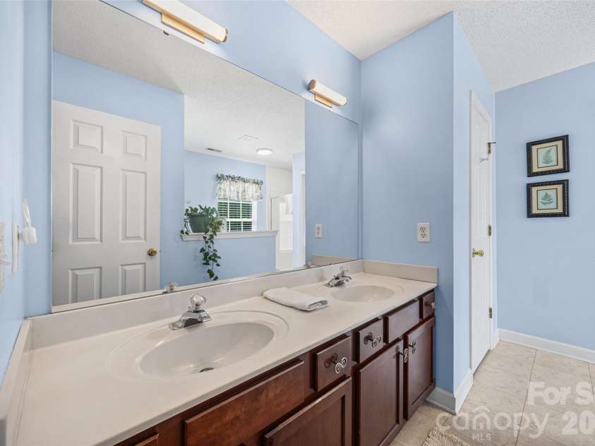 2445 Marett Boulevard, Rock Hill, SC 29732.  MLS# CAR4368603, YatesRealty ID 16477. 