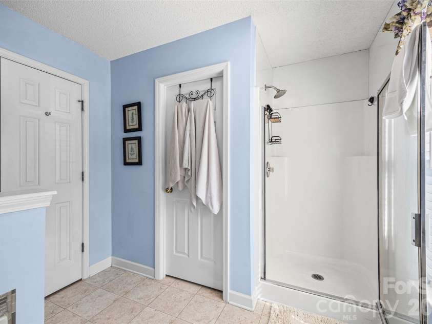 2445 Marett Boulevard, Rock Hill, SC 29732.  MLS# CAR4368603, YatesRealty ID 16477. 