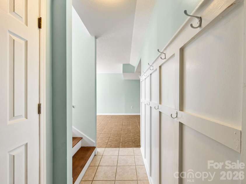 15 Forest Run Drive, Asheville, NC 28803.  MLS# CAR4355878, YatesRealty ID 16479. 