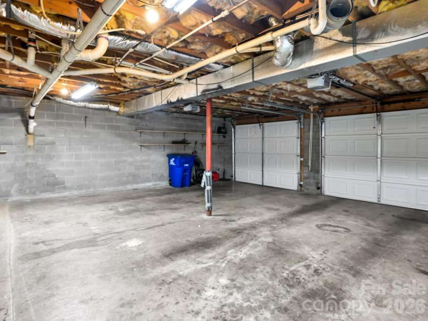 15 Forest Run Drive, Asheville, NC 28803.  MLS# CAR4355878, YatesRealty ID 16479. 