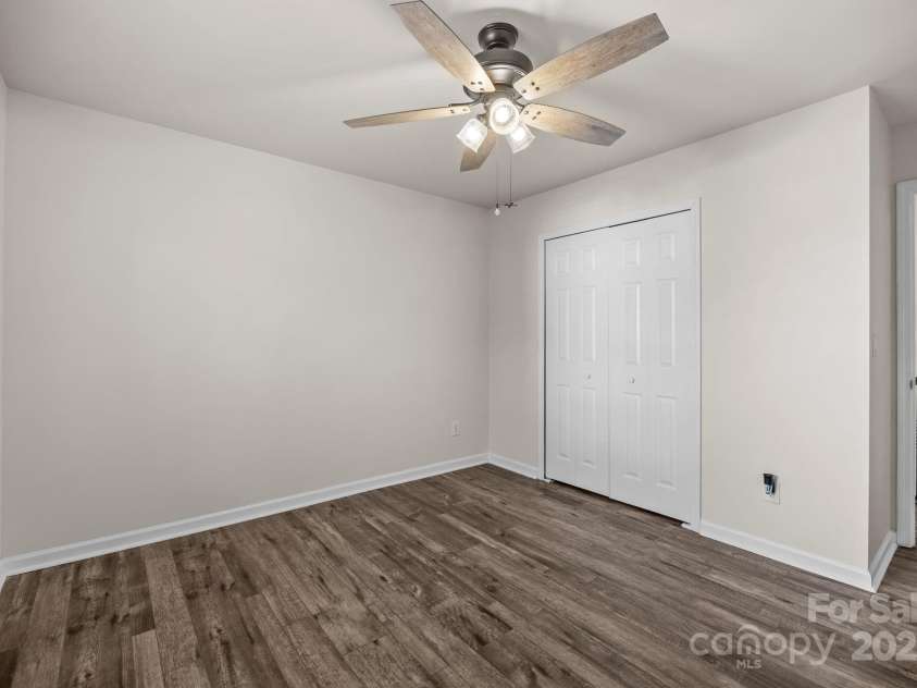 2426 Tory Oak Place, Matthews, NC 28105.  MLS# CAR4329901, YatesRealty ID 1648. Second Bedroom Upstairs
