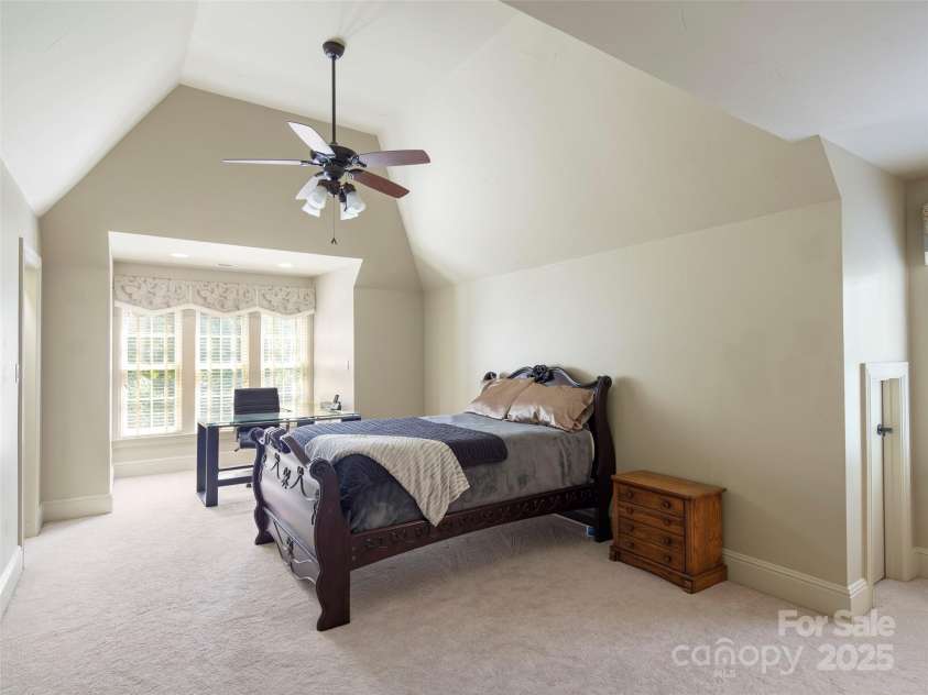28 Beadle Lane, Asheville, NC 28803.  MLS# CAR4228463, YatesRealty ID 1648. 