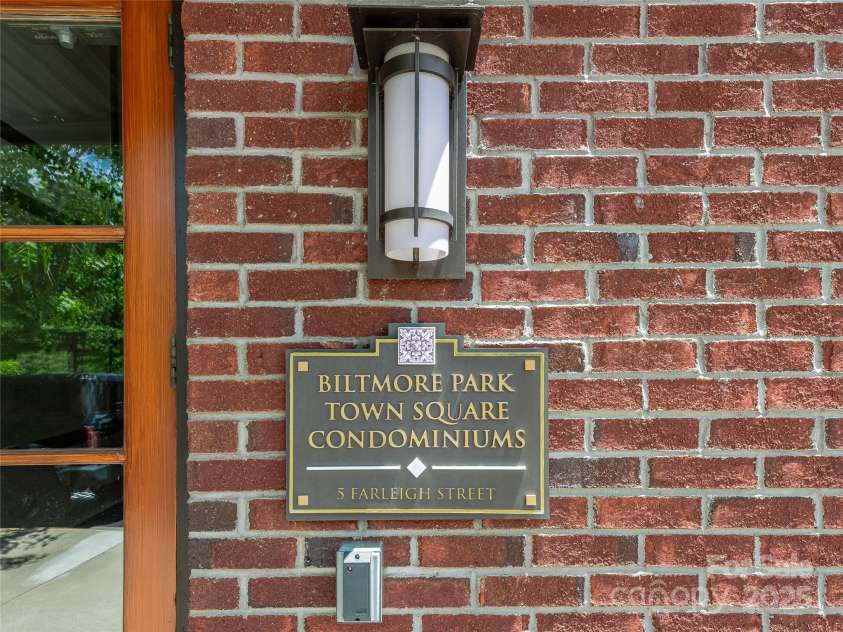 5 Farleigh Street, Asheville, NC 28803.  MLS# CAR4247523, YatesRealty ID 1648. 