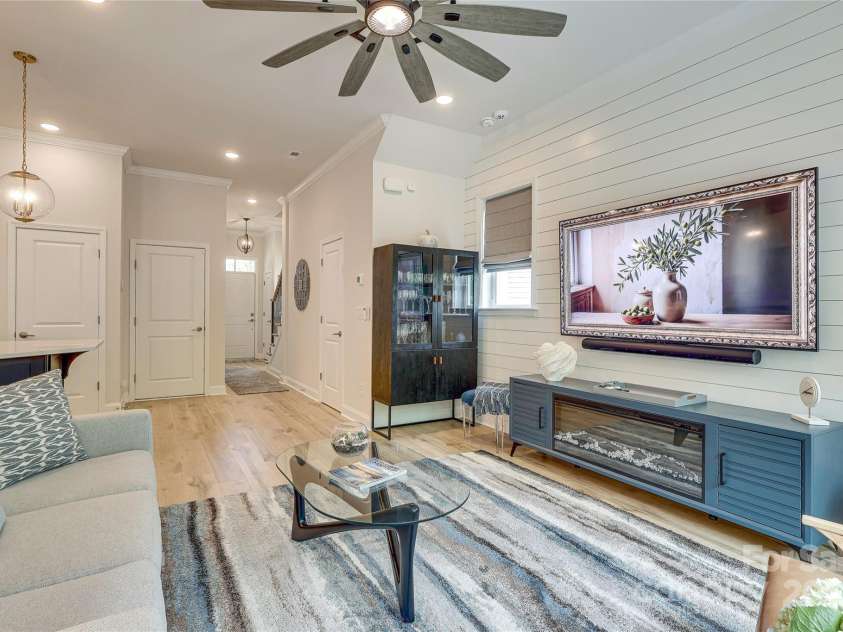 8221 Houser Street, Cornelius, NC 28031.  MLS# CAR4254950, YatesRealty ID 16480. 