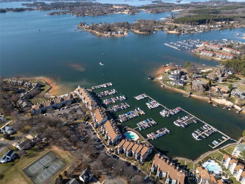 8221 Houser Street, Cornelius, NC 28031.  MLS# CAR4254950, YatesRealty ID 16480. 