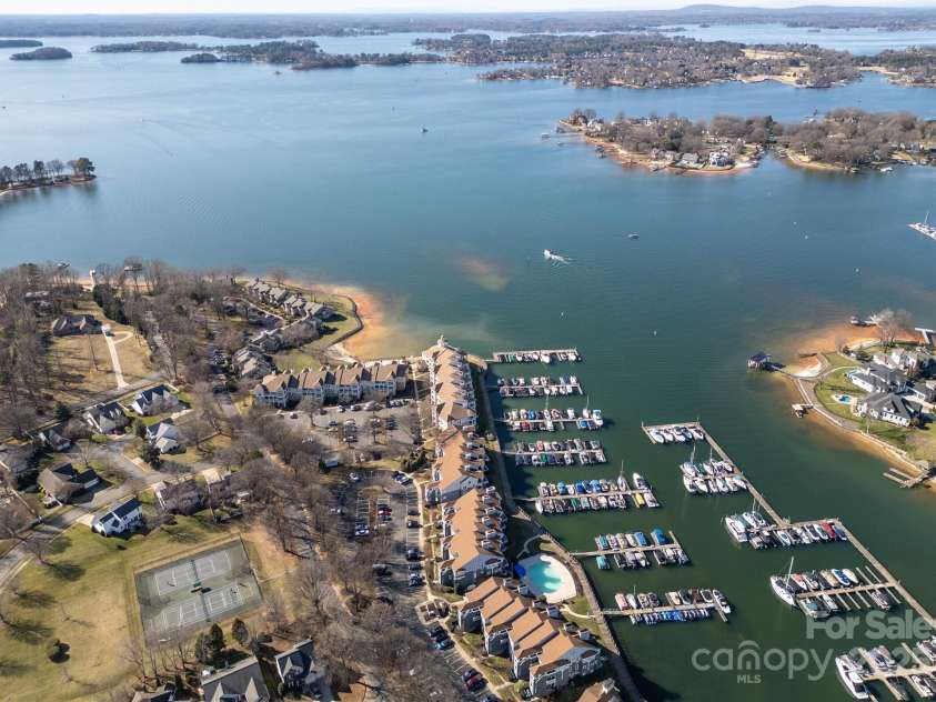 8221 Houser Street, Cornelius, NC 28031.  MLS# CAR4254950, YatesRealty ID 16480. 