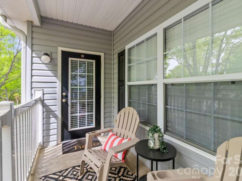 21727 Aftonshire Drive, Cornelius, NC 28031.  MLS# CAR4366799, YatesRealty ID 16482. 