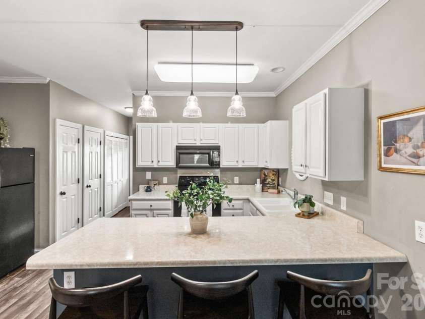 21727 Aftonshire Drive, Cornelius, NC 28031.  MLS# CAR4366799, YatesRealty ID 16482. 