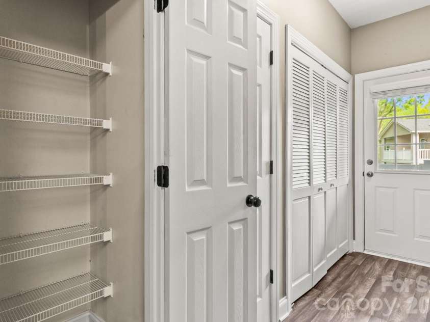21727 Aftonshire Drive, Cornelius, NC 28031.  MLS# CAR4366799, YatesRealty ID 16482. 