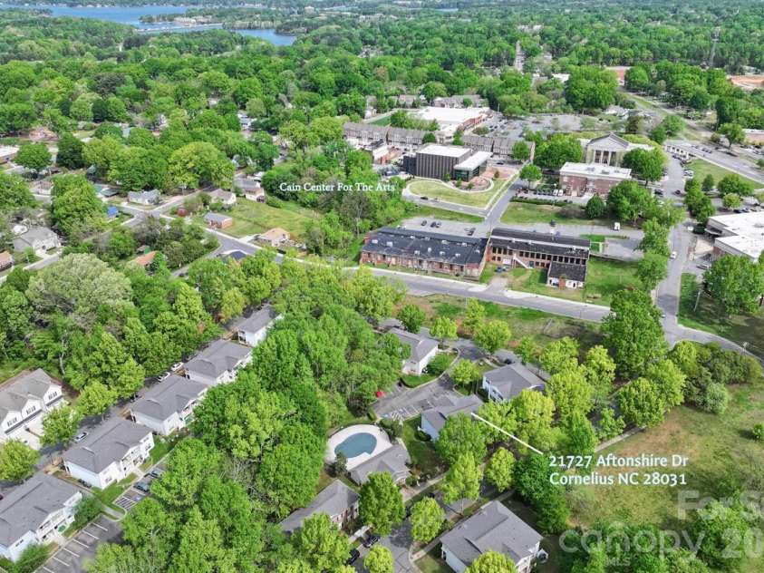 21727 Aftonshire Drive, Cornelius, NC 28031.  MLS# CAR4366799, YatesRealty ID 16482. 