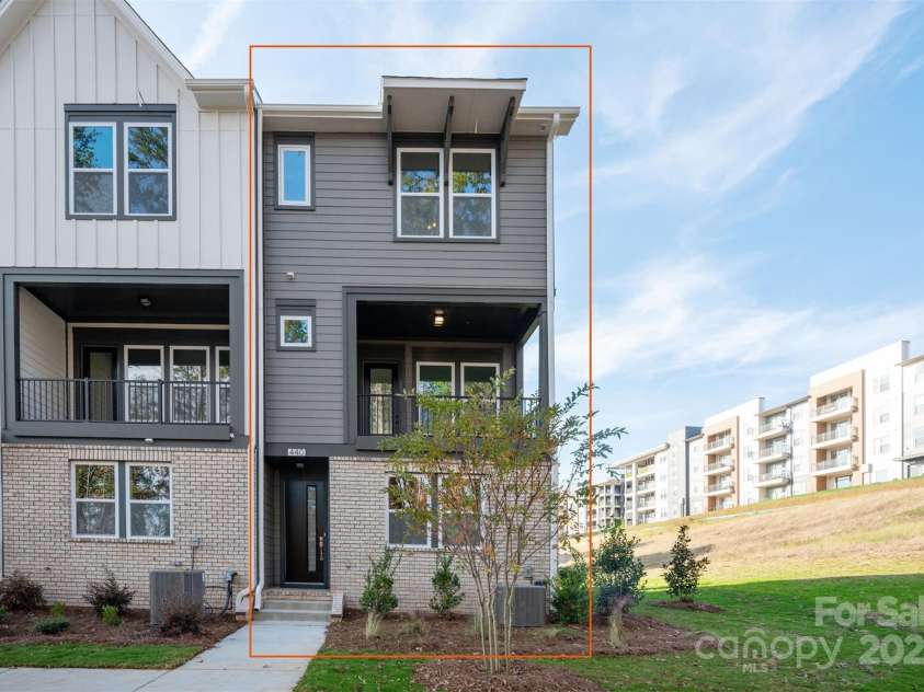 440 Nathaniel Way, Charlotte, NC 28213.  MLS# CAR4183144, YatesRealty ID 16482. 
