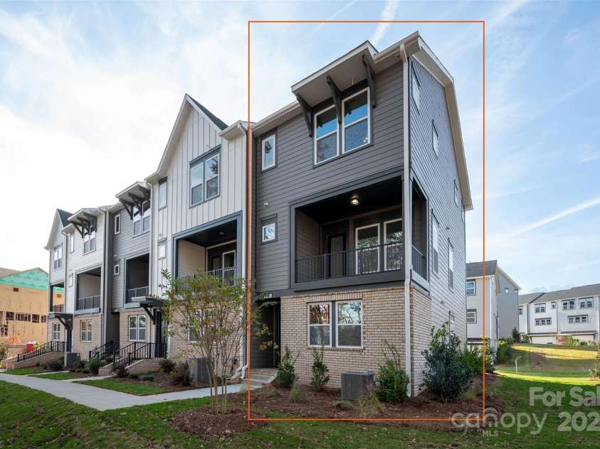 440 Nathaniel Way, Charlotte, NC 28213.  MLS# CAR4183144, YatesRealty ID 16482. 