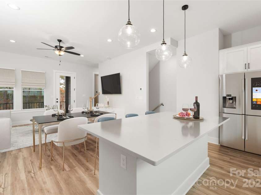 440 Nathaniel Way, Charlotte, NC 28213.  MLS# CAR4183144, YatesRealty ID 16482. Living Space - Virtually Staged