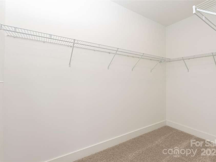 440 Nathaniel Way, Charlotte, NC 28213.  MLS# CAR4183144, YatesRealty ID 16482. Premier Walk-in Closet