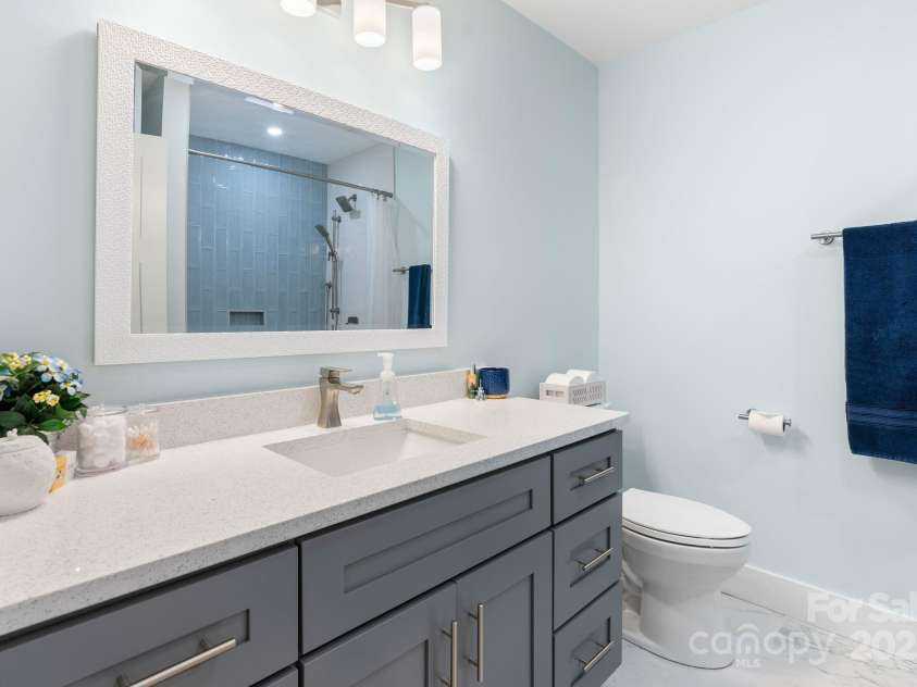 353 Olivet Lane, Fletcher, NC 28732.  MLS# CAR4226055, YatesRealty ID 16483. Basement full bath