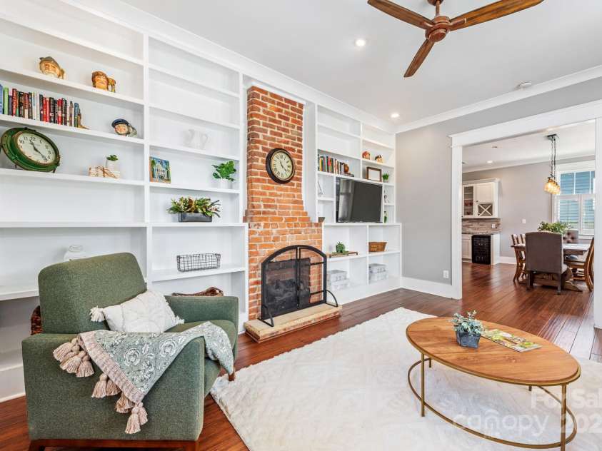 232 Cromer Street, Charlotte, NC 28208.  MLS# CAR4238454, YatesRealty ID 16485. 