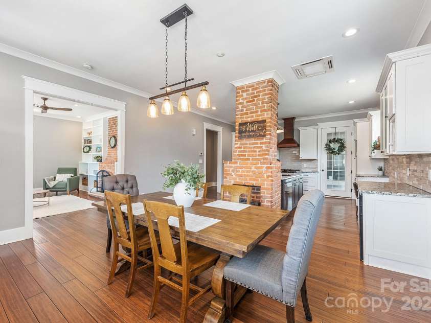 232 Cromer Street, Charlotte, NC 28208.  MLS# CAR4238454, YatesRealty ID 16485. 