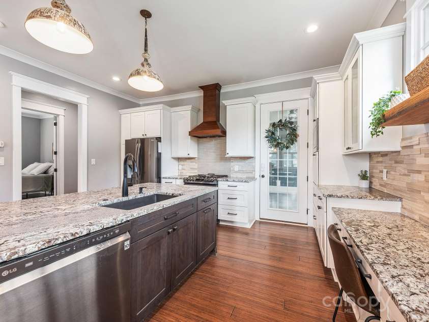 232 Cromer Street, Charlotte, NC 28208.  MLS# CAR4238454, YatesRealty ID 16485. 