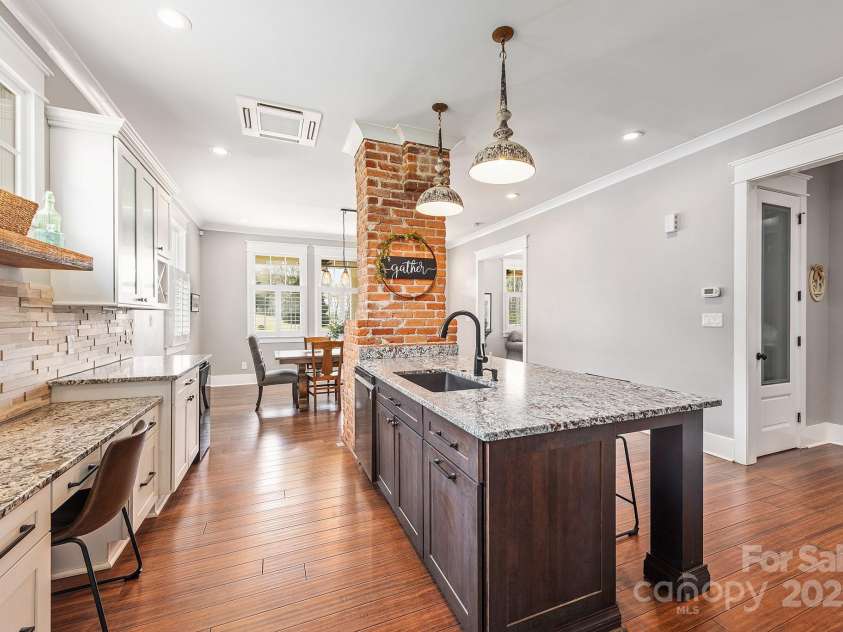 232 Cromer Street, Charlotte, NC 28208.  MLS# CAR4238454, YatesRealty ID 16485. 