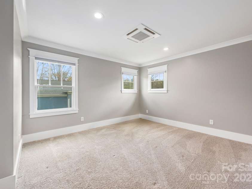 232 Cromer Street, Charlotte, NC 28208.  MLS# CAR4238454, YatesRealty ID 16485. 