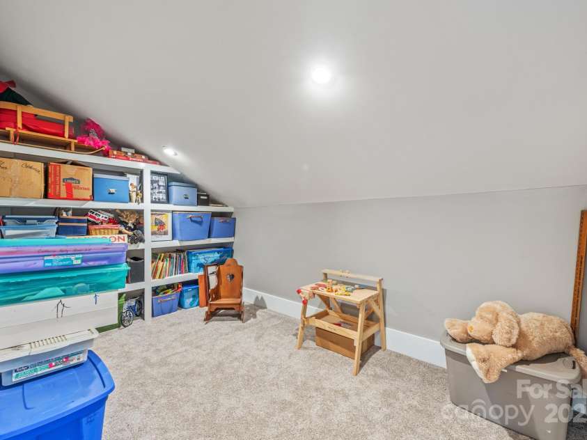 232 Cromer Street, Charlotte, NC 28208.  MLS# CAR4238454, YatesRealty ID 16485. 