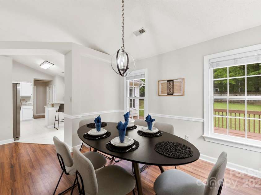 13324 Kintyre Court, Matthews, NC 28105.  MLS# CAR4247681, YatesRealty ID 16488. 