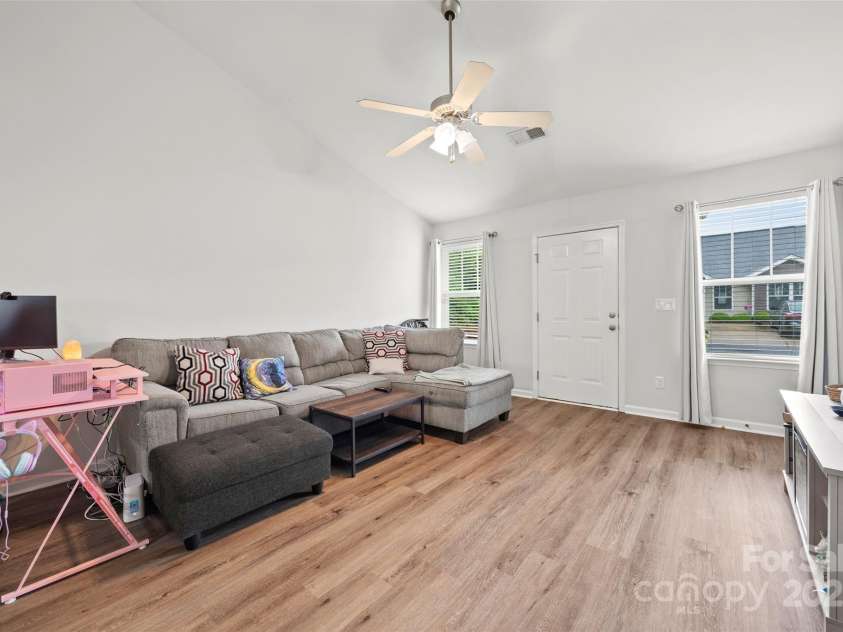 117 Canyon Ridge Drive, Mount Holly, NC 28120.  MLS# CAR4249477, YatesRealty ID 16489. 