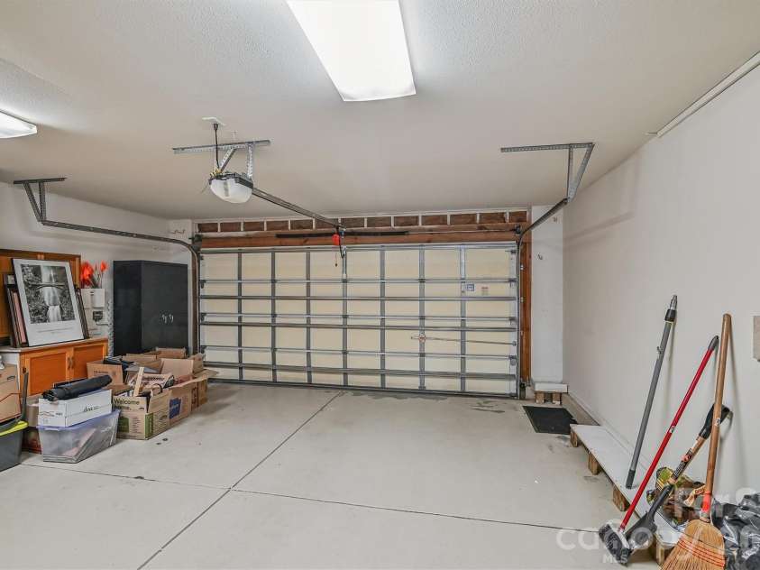 4160 Segundo Lane, Fort Mill, SC 29707.  MLS# CAR4331085, YatesRealty ID 16489. 