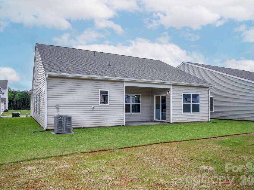4117 Bolo Drive, Charlotte, NC 28215.  MLS# CAR4343712, YatesRealty ID 1649. 