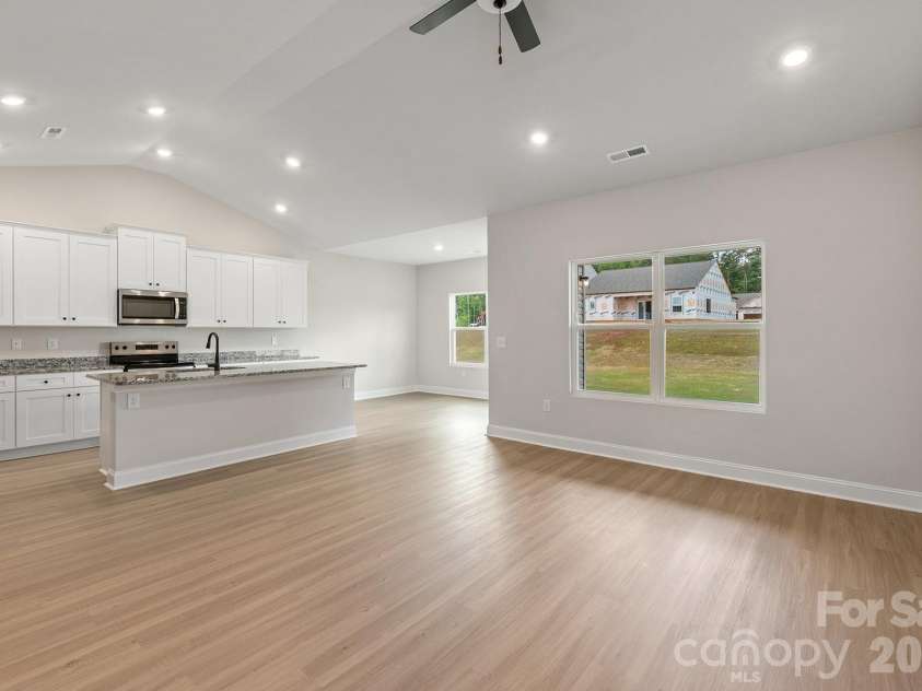 4117 Bolo Drive, Charlotte, NC 28215.  MLS# CAR4343712, YatesRealty ID 1649. 