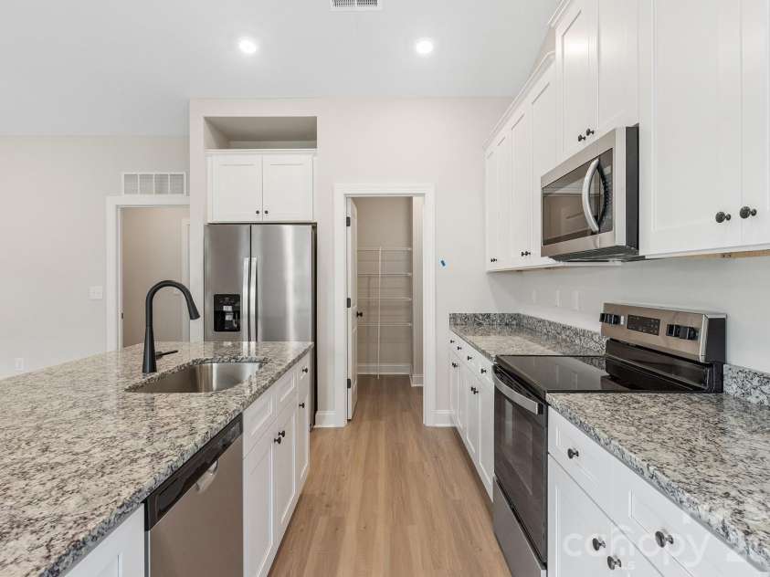 4117 Bolo Drive, Charlotte, NC 28215.  MLS# CAR4343712, YatesRealty ID 1649. 