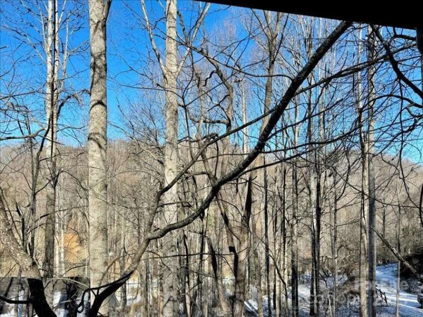 7 Eldorado Trail, Waynesville, NC 28786.  MLS# CAR4210821, YatesRealty ID 1649. 