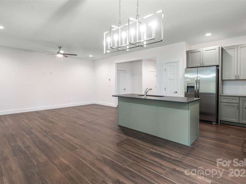 15 Myrtle Lee Cove, Arden, NC 28704.  MLS# CAR4254798, YatesRealty ID 16491. 