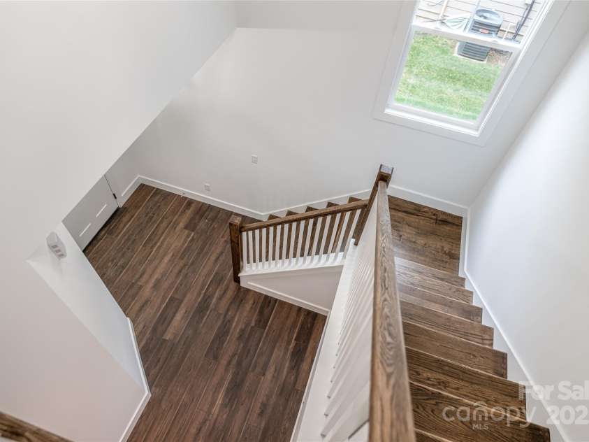 15 Myrtle Lee Cove, Arden, NC 28704.  MLS# CAR4254798, YatesRealty ID 16491. 
